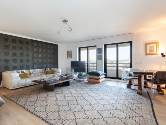 pf32755 image 22.jpg