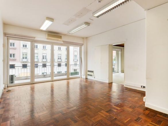 pf33147 image 16.jpg