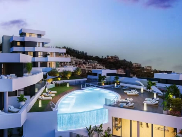 avh 2r4144480 image.png