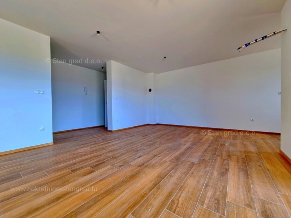 1695210244 stan u novogradnji prvi kat 05