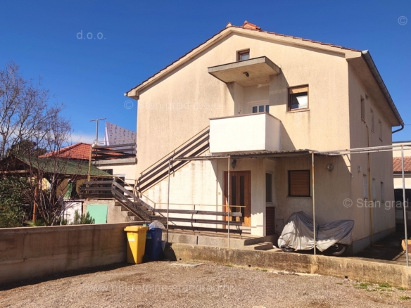 1710924815 krk okolica etaza u prizemlju obiteljske kuce24