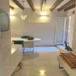 1742301669 malinska apartman u centru u funkciji poslovnog prostora prodaja 01