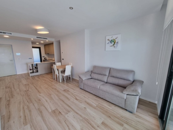 1 7980e48d732b6fc85c14b43b94d2aa54 1305