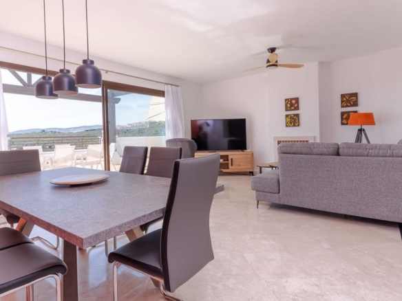 1 7980e48d732b6fc85c14b43b94d2aa54 1313