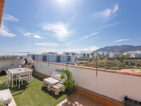 1 7980e48d732b6fc85c14b43b94d2aa54 1320