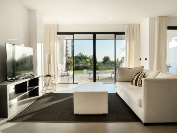 1 7980e48d732b6fc85c14b43b94d2aa54 1397