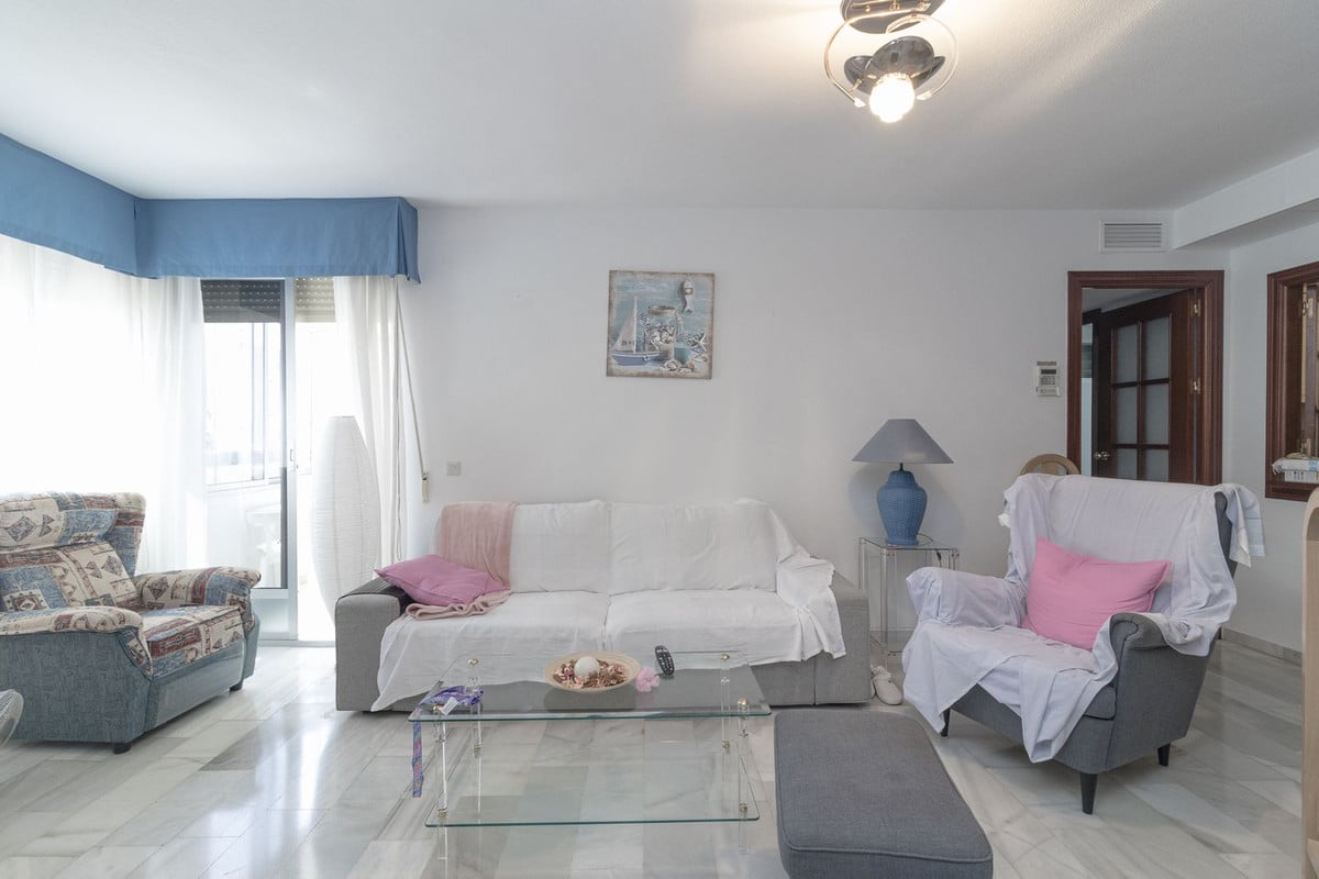 1-7980e48d732b6fc85c14b43b94d2aa54-1402