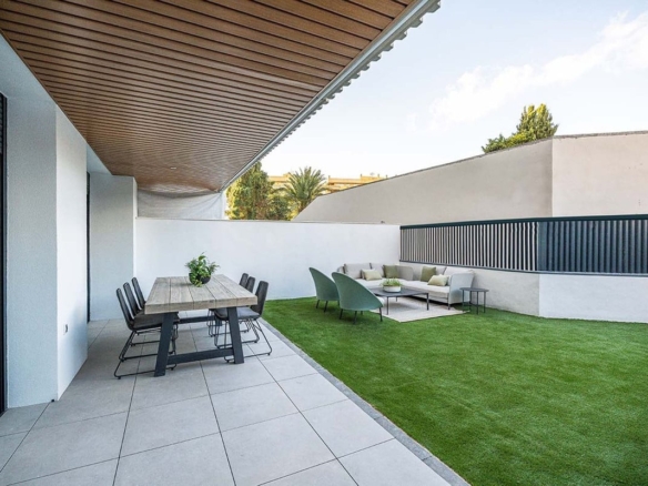 1 7980e48d732b6fc85c14b43b94d2aa54 1403