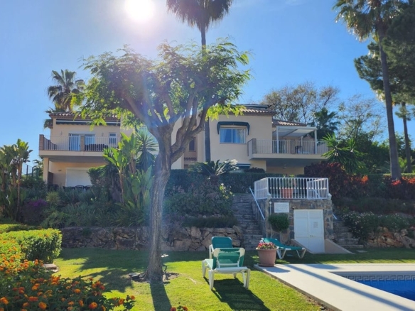 1 7980e48d732b6fc85c14b43b94d2aa54 1437