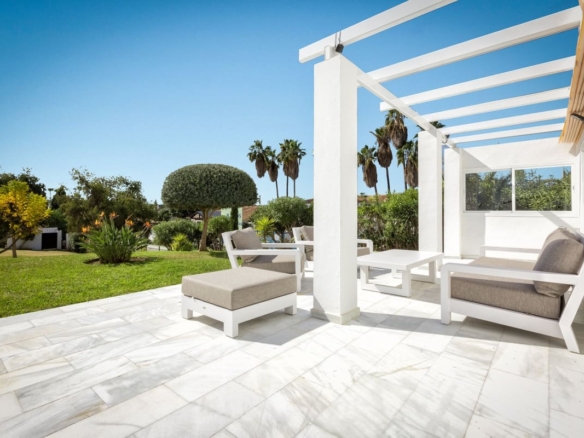 1 7980e48d732b6fc85c14b43b94d2aa54 1454