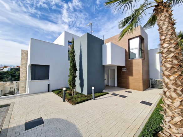 1 7980e48d732b6fc85c14b43b94d2aa54 1482