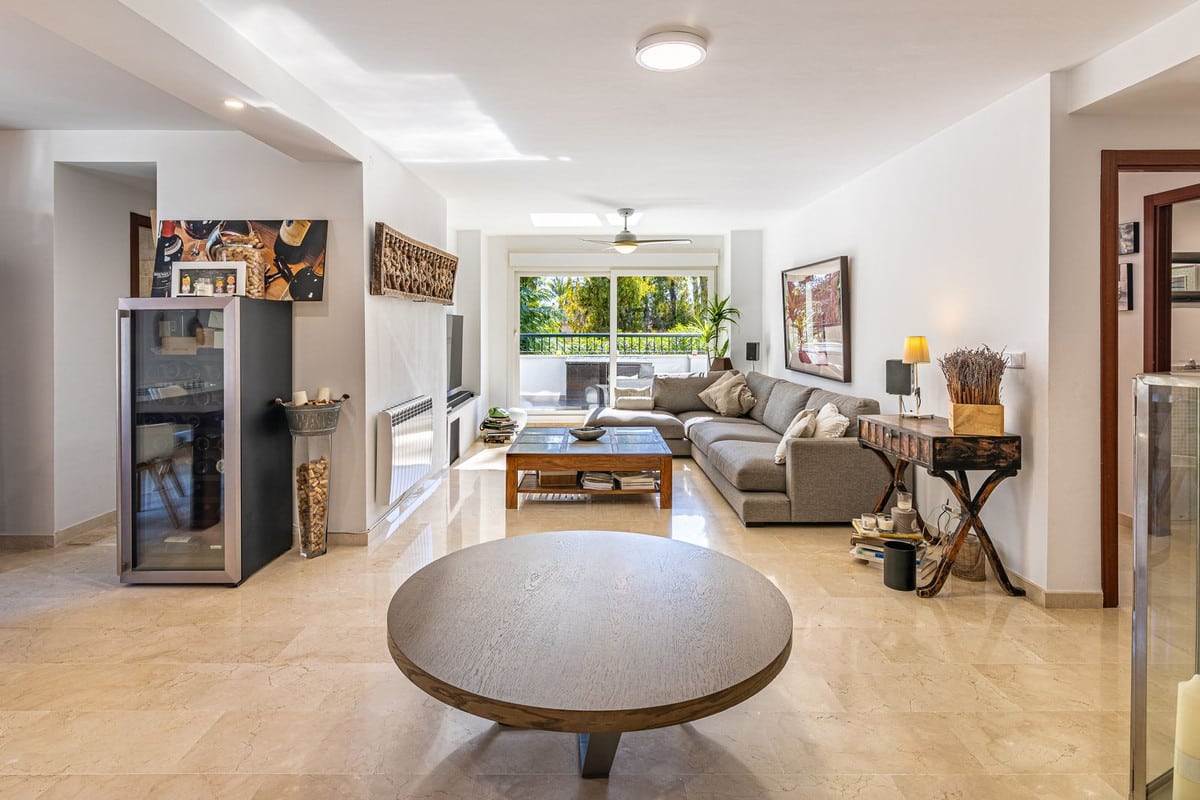 1-7980e48d732b6fc85c14b43b94d2aa54-1489