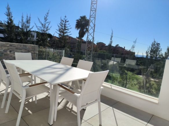 1 7980e48d732b6fc85c14b43b94d2aa54 1571