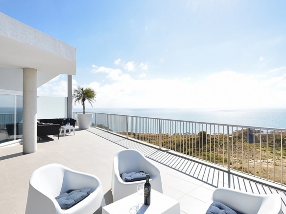 1 7980e48d732b6fc85c14b43b94d2aa54 1612