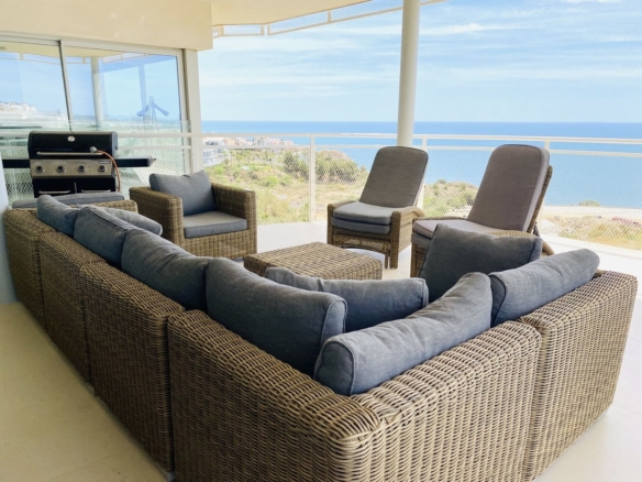 1 7980e48d732b6fc85c14b43b94d2aa54 1613