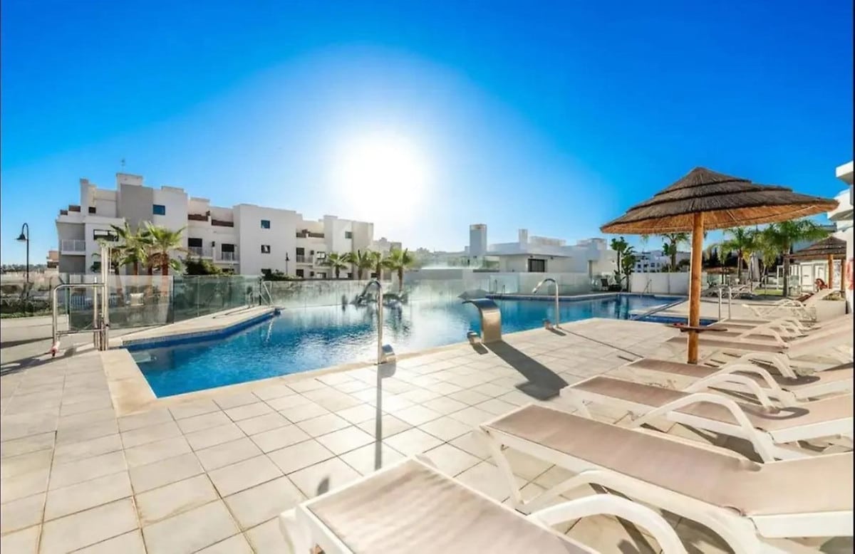 1-7980e48d732b6fc85c14b43b94d2aa54-1669