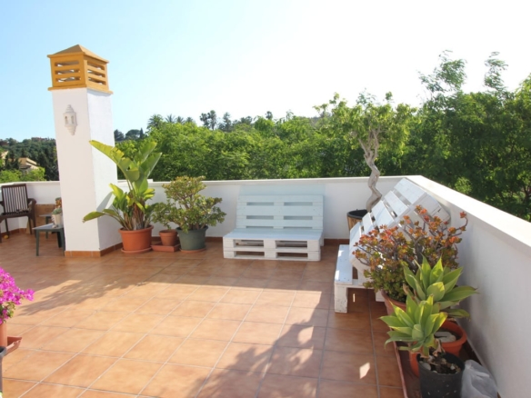 1 7980e48d732b6fc85c14b43b94d2aa54 1670