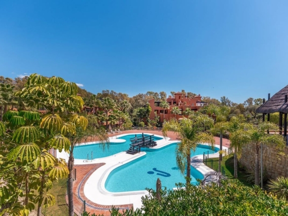 1 7980e48d732b6fc85c14b43b94d2aa54 1687