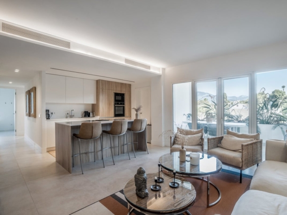 1 7980e48d732b6fc85c14b43b94d2aa54 1722