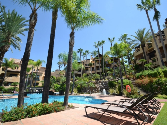 1 7980e48d732b6fc85c14b43b94d2aa54 1731