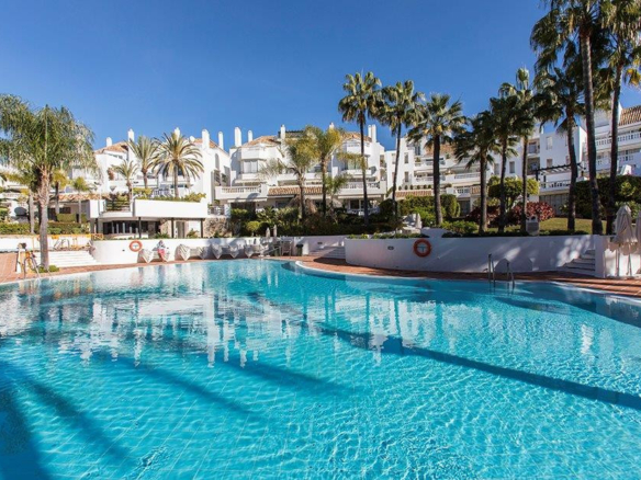 1 7980e48d732b6fc85c14b43b94d2aa54 1767