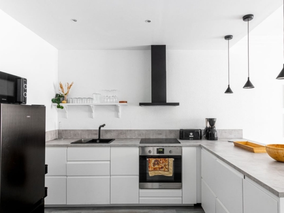 1 7980e48d732b6fc85c14b43b94d2aa54 1815