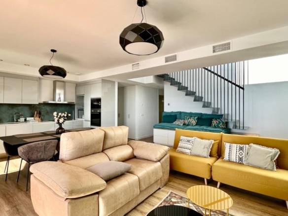 1 7980e48d732b6fc85c14b43b94d2aa54 1823