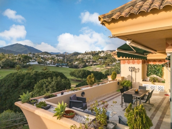 1 7980e48d732b6fc85c14b43b94d2aa54 1933