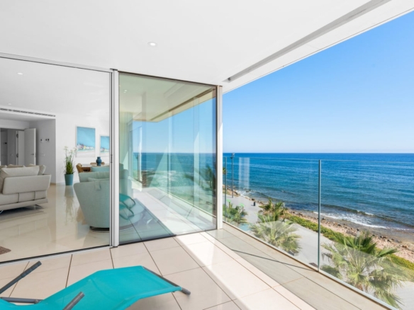 1 7980e48d732b6fc85c14b43b94d2aa54 1961