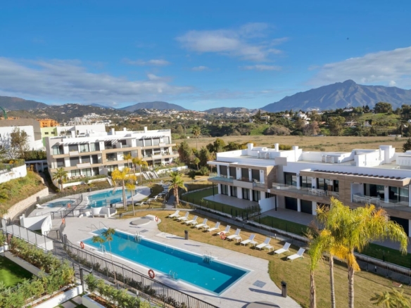 1 7980e48d732b6fc85c14b43b94d2aa54 2006