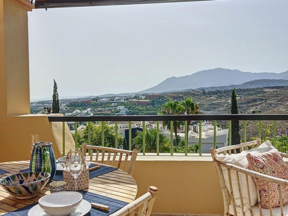 1 7980e48d732b6fc85c14b43b94d2aa54 2010