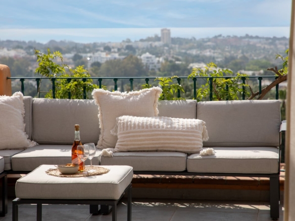 1 7980e48d732b6fc85c14b43b94d2aa54 2015