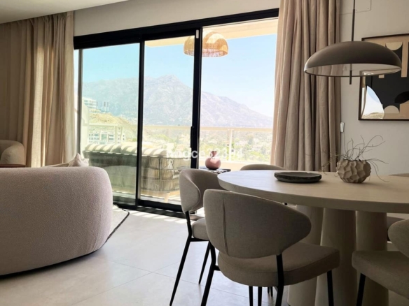 1 7980e48d732b6fc85c14b43b94d2aa54 2025