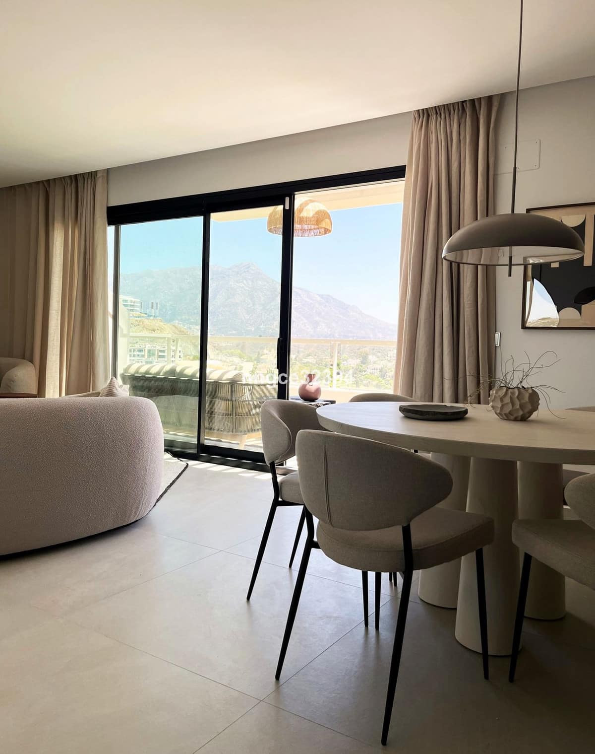 1-7980e48d732b6fc85c14b43b94d2aa54-2025