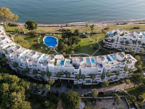 1 7980e48d732b6fc85c14b43b94d2aa54 2056