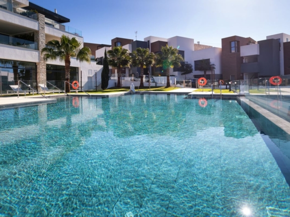 1 7980e48d732b6fc85c14b43b94d2aa54 2076