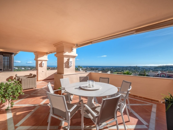 1 7980e48d732b6fc85c14b43b94d2aa54 2131