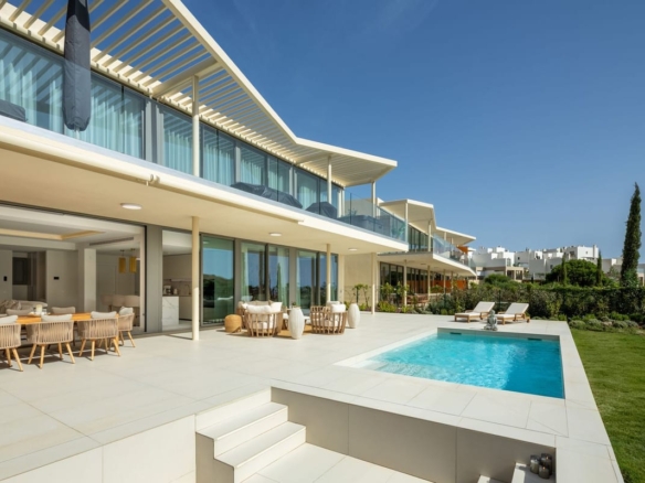 1 7980e48d732b6fc85c14b43b94d2aa54 2151