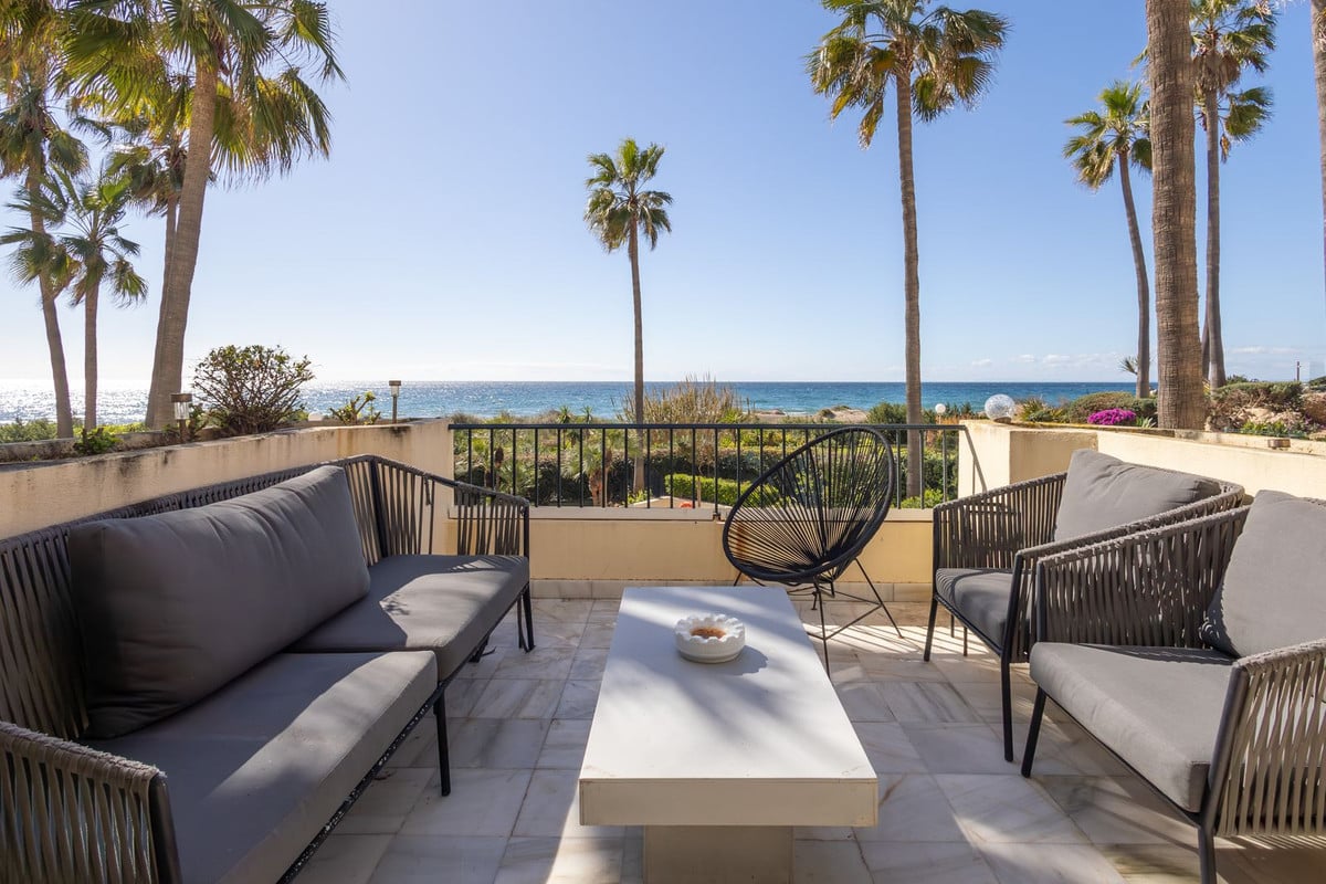 1-7980e48d732b6fc85c14b43b94d2aa54-2181