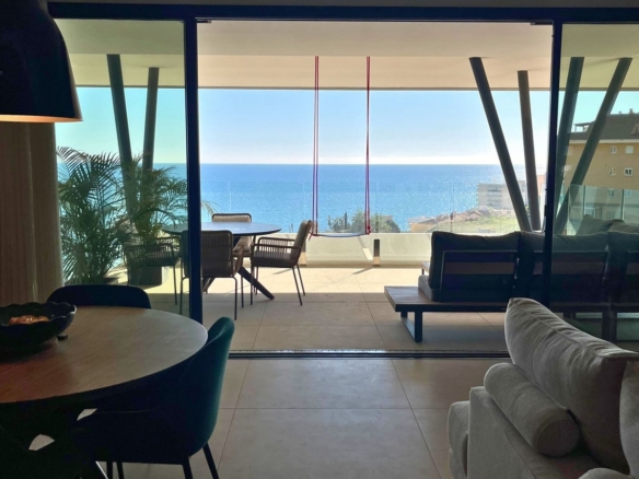 1 7980e48d732b6fc85c14b43b94d2aa54 2190