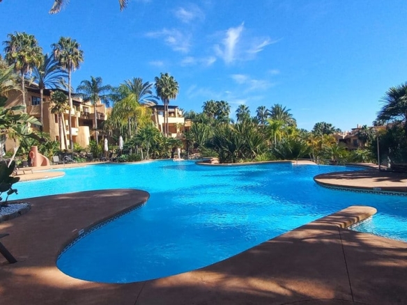 1 7980e48d732b6fc85c14b43b94d2aa54 2198