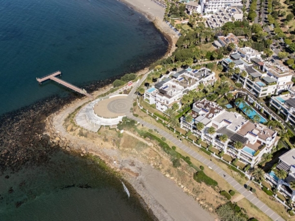 1 7980e48d732b6fc85c14b43b94d2aa54 2199