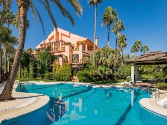 1 7980e48d732b6fc85c14b43b94d2aa54 2247