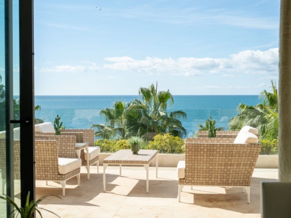 1 7980e48d732b6fc85c14b43b94d2aa54 2293