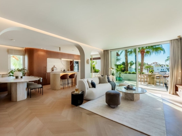 1 7980e48d732b6fc85c14b43b94d2aa54 2304