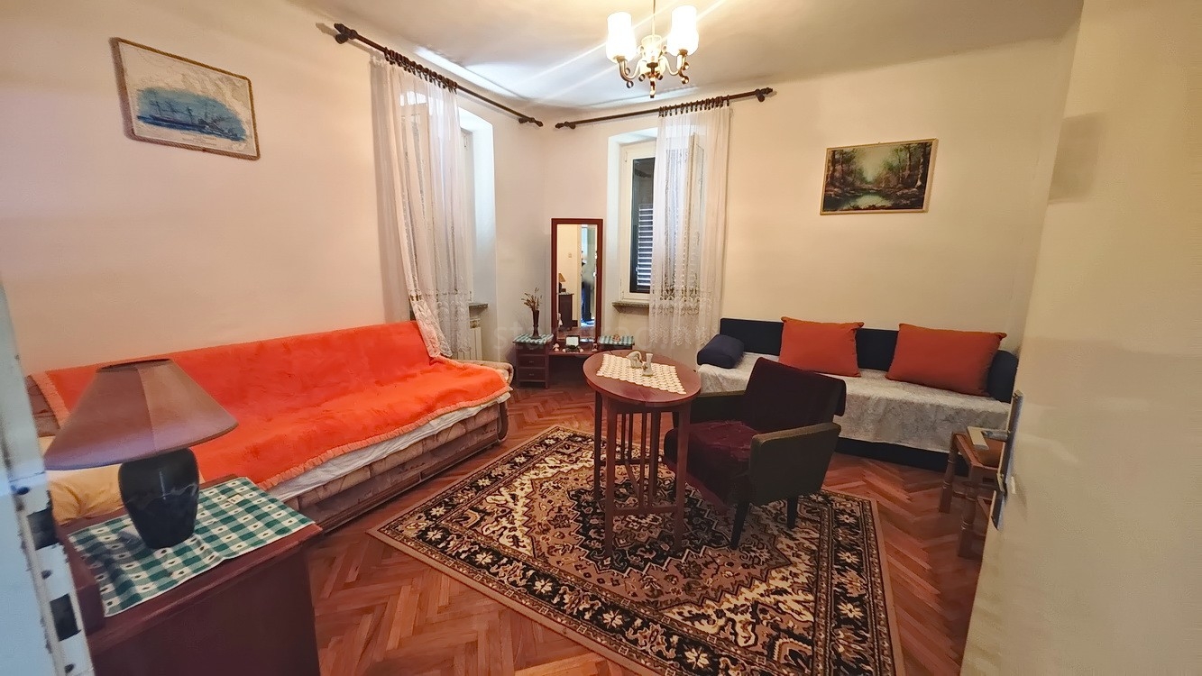 1748846687 dobrinj samostojeca kuca s otvorenim pogledom na more prodaja 74