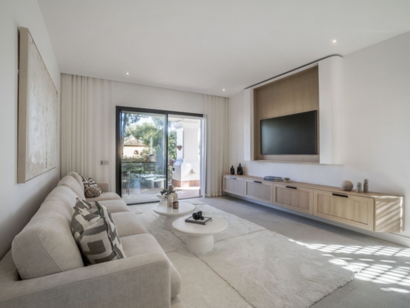 1 7020804132f1cd48fa7d0a6cde6ac64b 718