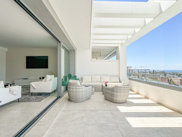 1 7020804132f1cd48fa7d0a6cde6ac64b 722