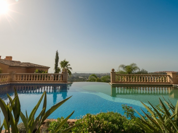 1 7020804132f1cd48fa7d0a6cde6ac64b 727