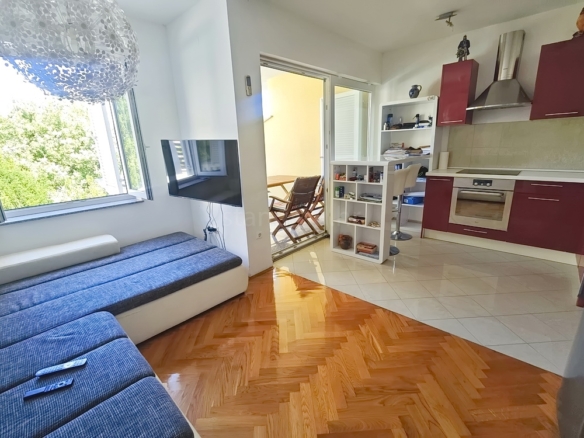 1752473196 malinska apartman na 1 katu u neposrednoj blizini mora prodaja 09